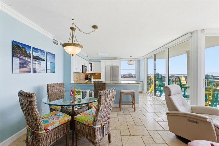 Image No.9-2 Bed Property for sale