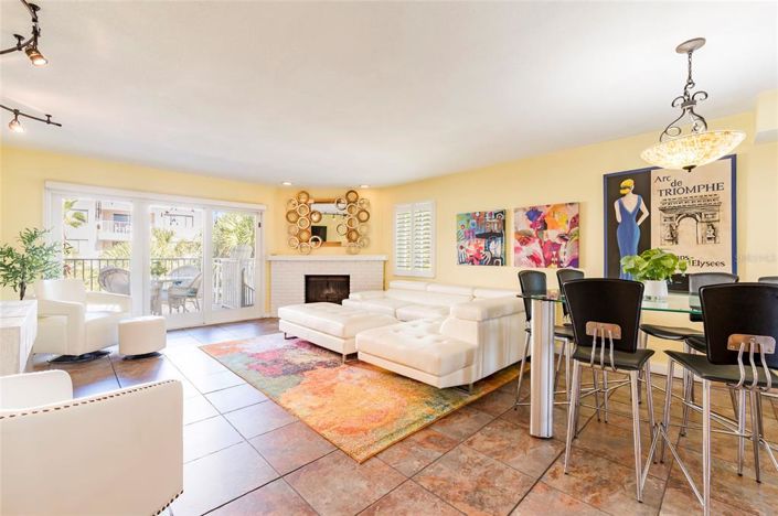 Image No.14-2 Bed Townhouse for sale