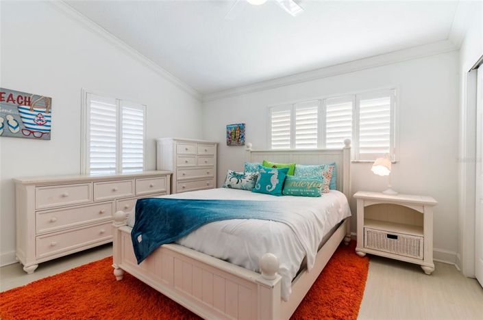 Image No.46-2 Bed Townhouse for sale