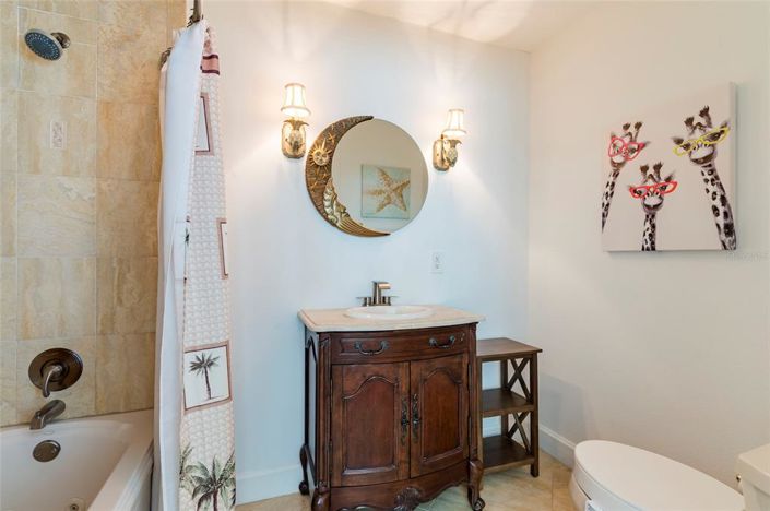 Image No.48-2 Bed Townhouse for sale