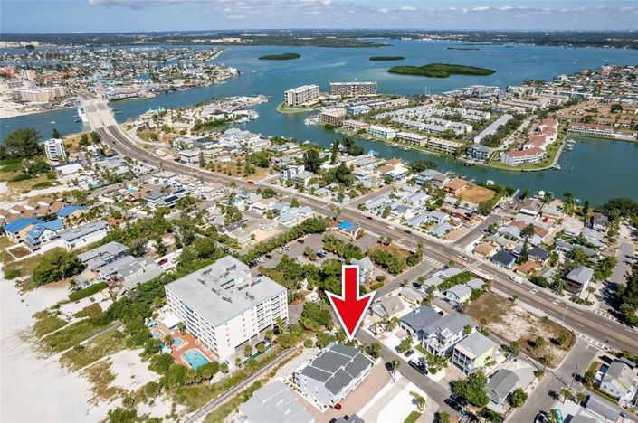 Image No.61-2 Bed Townhouse for sale