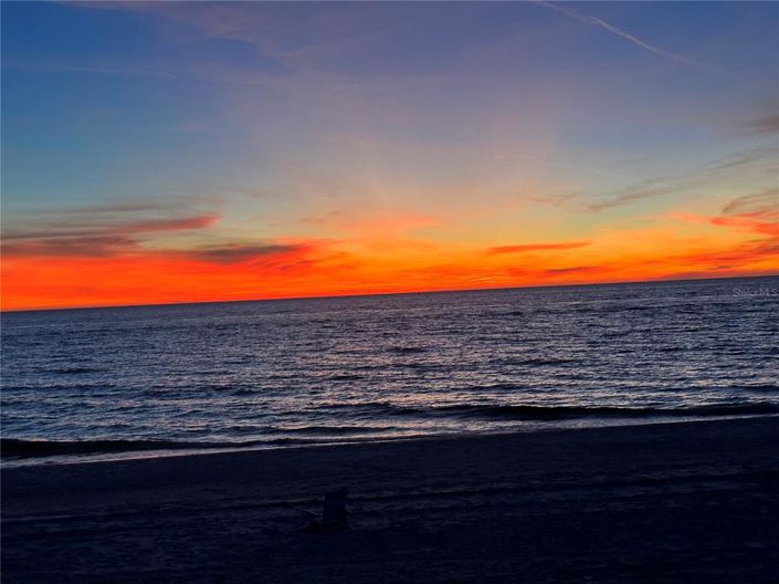 Image No.66-2 Bed Townhouse for sale