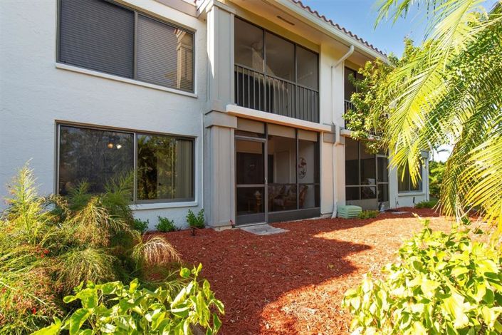 Image No.40-2 Bed Property for sale