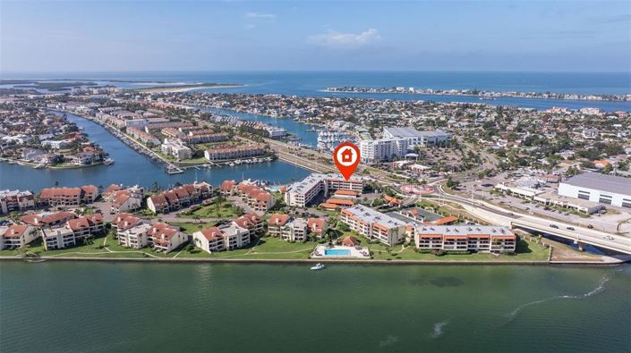 Image No.33-2 Bed Property for sale