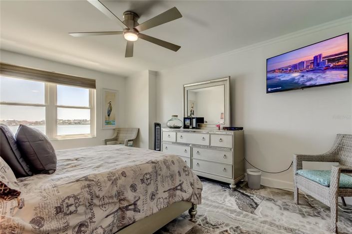 Image No.45-2 Bed Property for sale