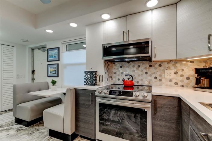 Image No.7-2 Bed Property for sale