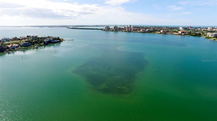 Image No.80-2 Bed Property for sale