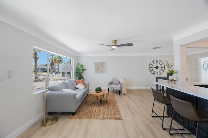 Image No.5-Propriété de 4 chambres à vendre à St. Pete Beach