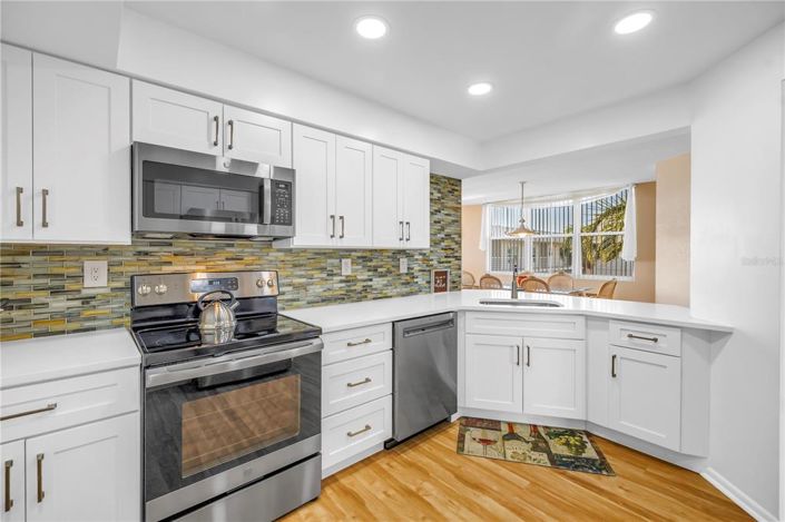 Image No.4-2 Bed Property for sale