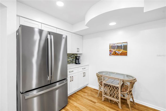 Image No.7-2 Bed Property for sale