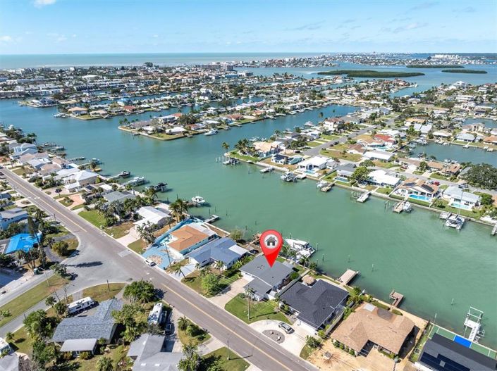 Image No.43-Propriété de 4 chambres à vendre à Treasure Island