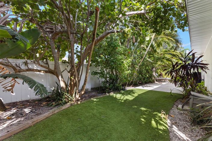 Image No.21-3 Bed Property for sale