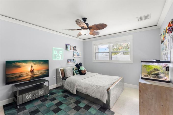 Image No.31-3 Bed Property for sale