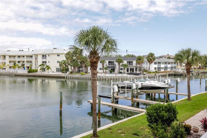 Image No.25-Maison de ville de 3 chambres à vendre à Treasure Island