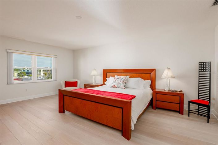 Image No.27-Maison de ville de 3 chambres à vendre à Treasure Island