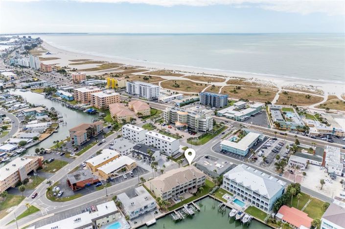 Image No.47-Maison de ville de 3 chambres à vendre à Treasure Island