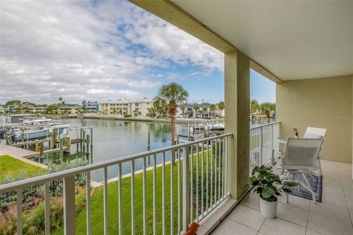 Image No.8-Maison de ville de 3 chambres à vendre à Treasure Island