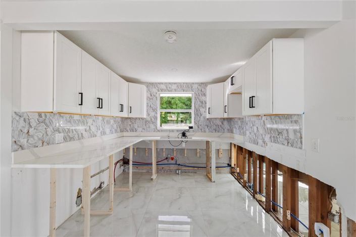 Image No.3-3 Bed Property for sale