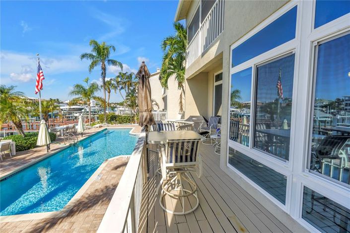 Image No.29-4 Bed Townhouse for sale