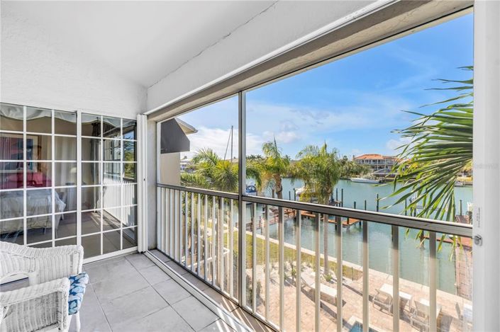 Image No.36-4 Bed Townhouse for sale