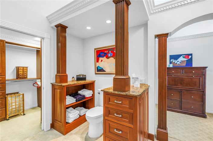 Image No.39-4 Bed Townhouse for sale