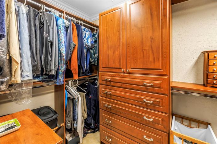 Image No.43-4 Bed Townhouse for sale