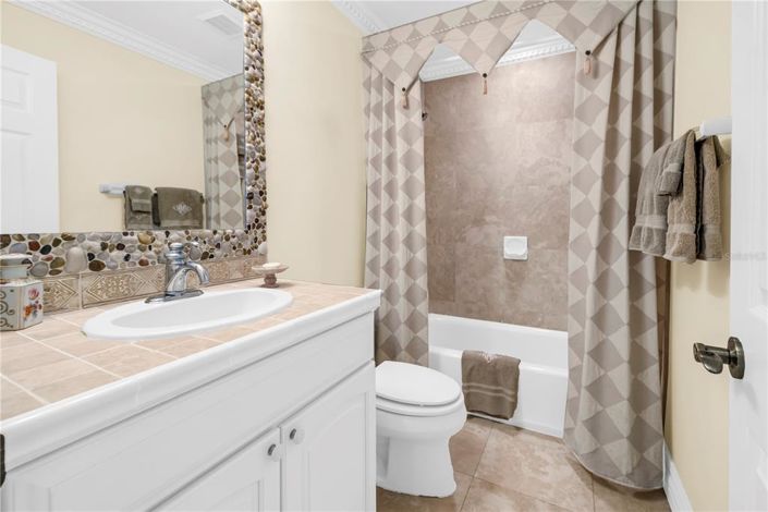 Image No.46-4 Bed Townhouse for sale