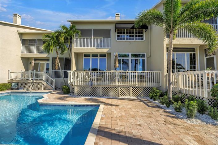 Image No.54-4 Bed Townhouse for sale