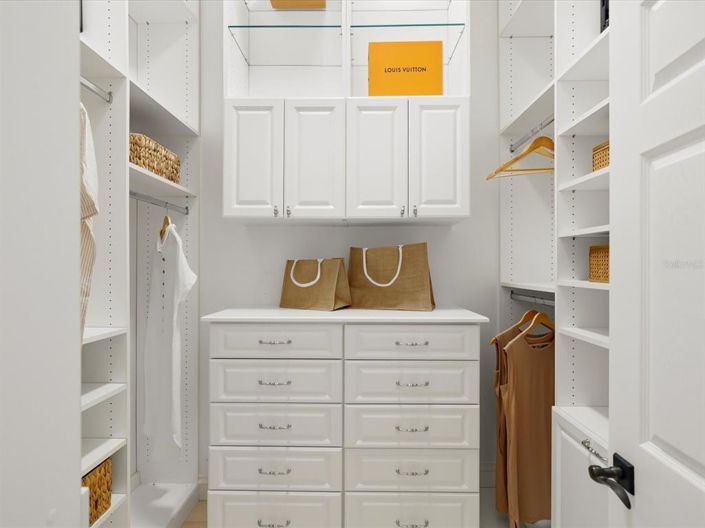 Image No.21-4 Bed Property for sale