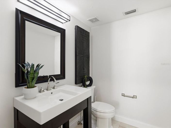 Image No.37-4 Bed Property for sale