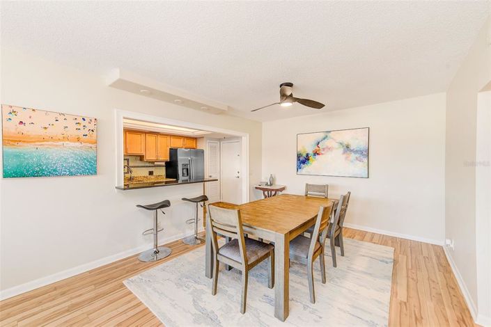 Image No.12-2 Bed Property for sale