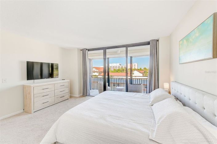 Image No.19-2 Bed Property for sale