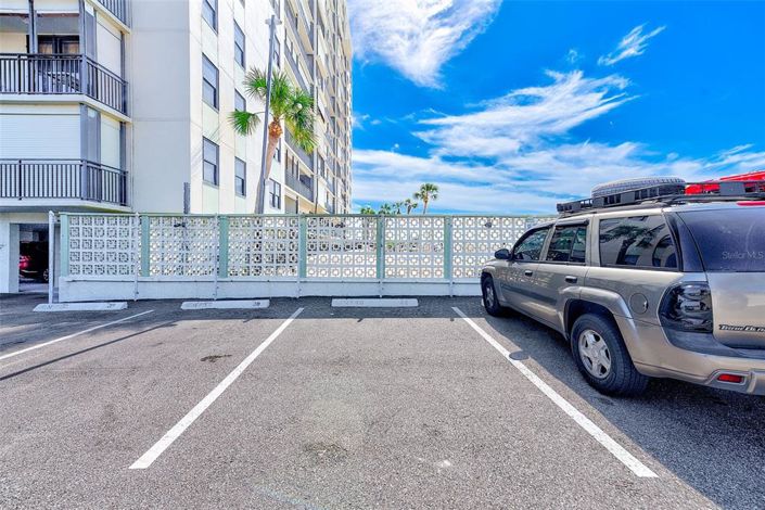 Image No.42-2 Bed Property for sale