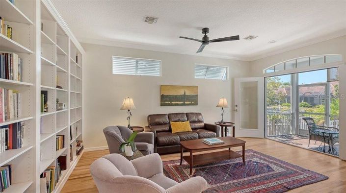 Image No.13-4 Bed Property for sale