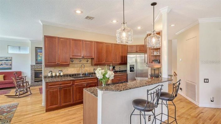 Image No.16-4 Bed Property for sale