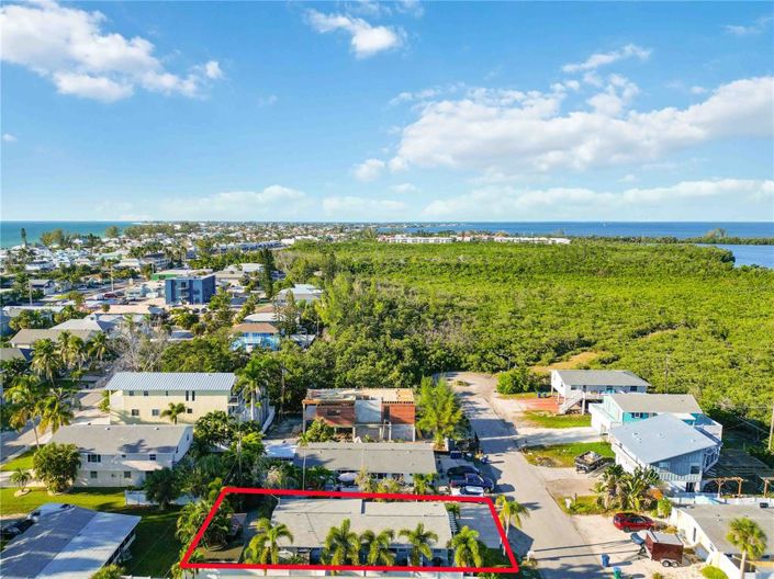 Image No.32-Propriété de 4 chambres à vendre à Holmes Beach