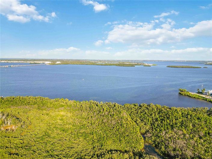 Image No.36-Propriété de 4 chambres à vendre à Holmes Beach