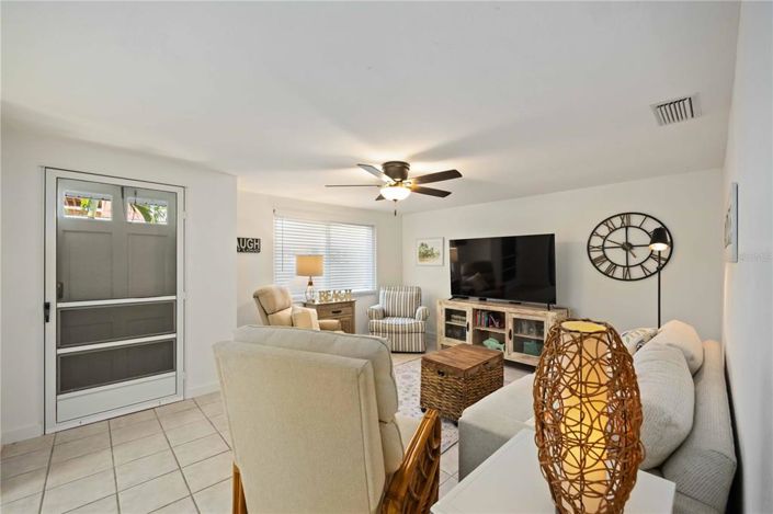 Image No.4-Propriété de 4 chambres à vendre à Holmes Beach