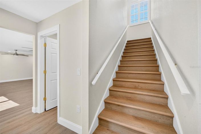 Image No.29-5 Bed Property for sale