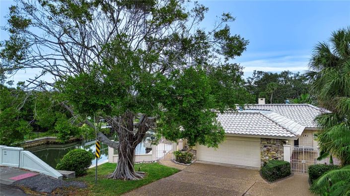 Image No.31-4 Bed Property for sale