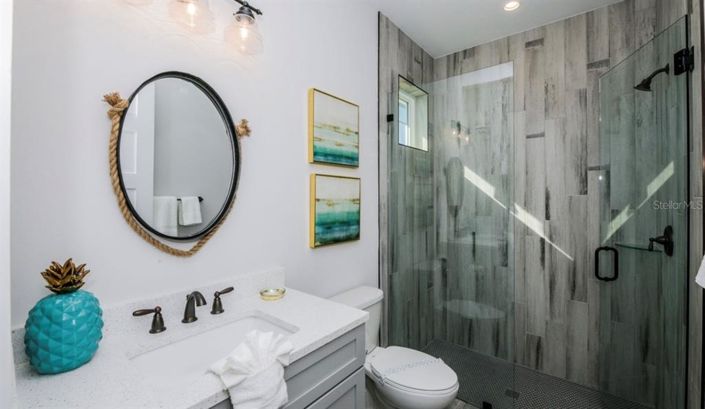 Image No.30-7 Bed Property for sale