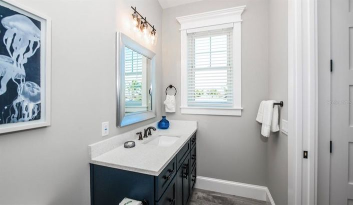 Image No.48-7 Bed Property for sale