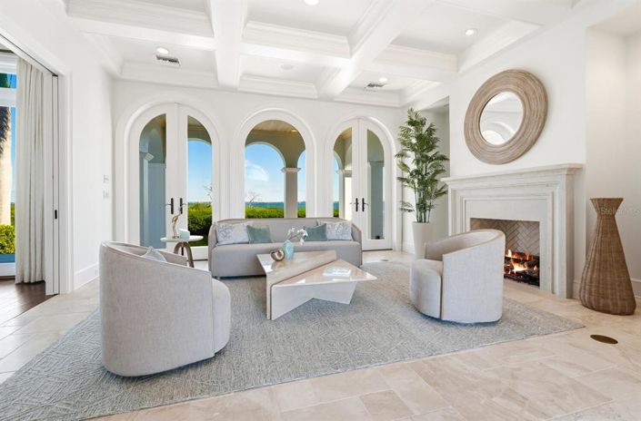 Image No.14-4 Bed Property for sale