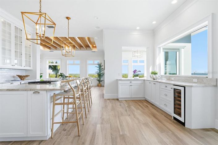 Image No.19-4 Bed Property for sale