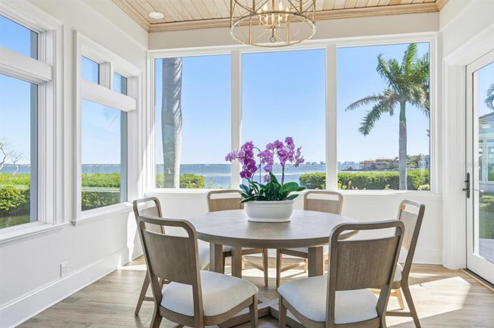 Image No.30-4 Bed Property for sale