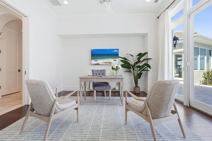 Image No.38-4 Bed Property for sale