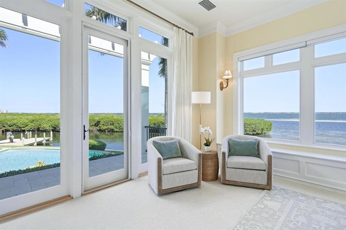 Image No.42-4 Bed Property for sale