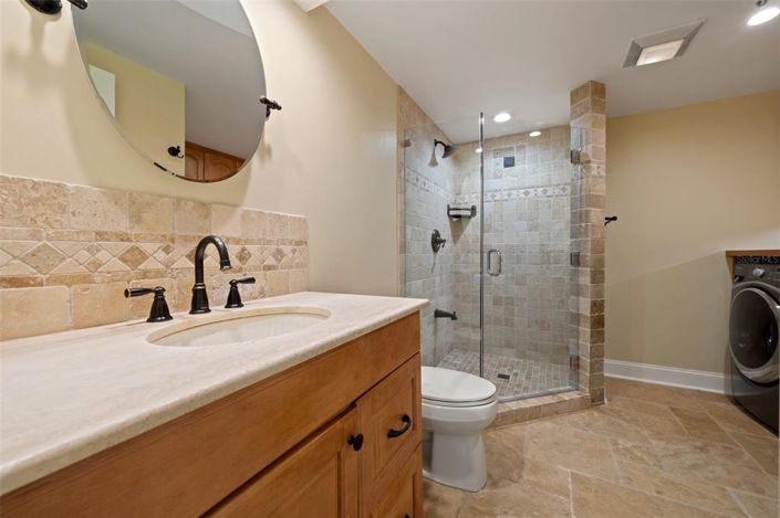 Image No.19-4 Bed Property for sale