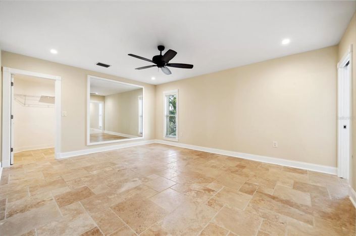 Image No.31-4 Bed Property for sale