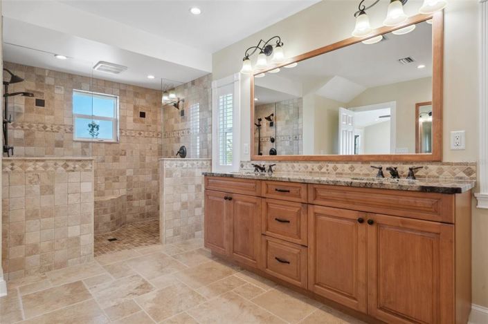 Image No.38-4 Bed Property for sale